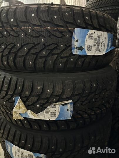 Nokian Tyres Hakkapeliitta 9 SUV 235/55 R19 105T
