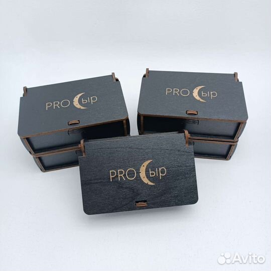 Коробка подарочная черная