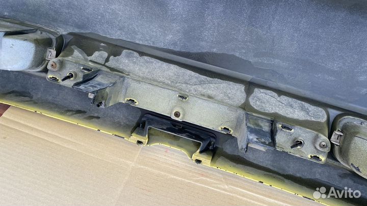 Задний бампер Suzuki Swift