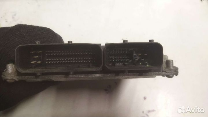 Блок управления двигателя Skoda Octavia 2000-11