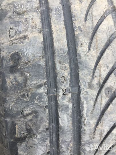 Nokian Tyres NRVi 255/50 R19