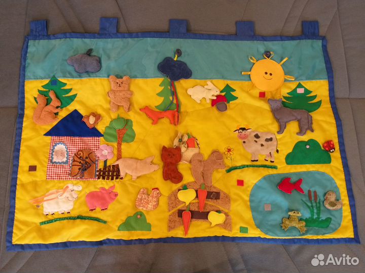 Развивающий коврик настенный