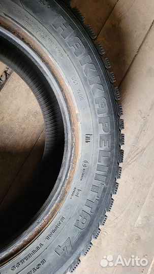 Nokian Tyres Hakkapeliitta 4 215/65 R16