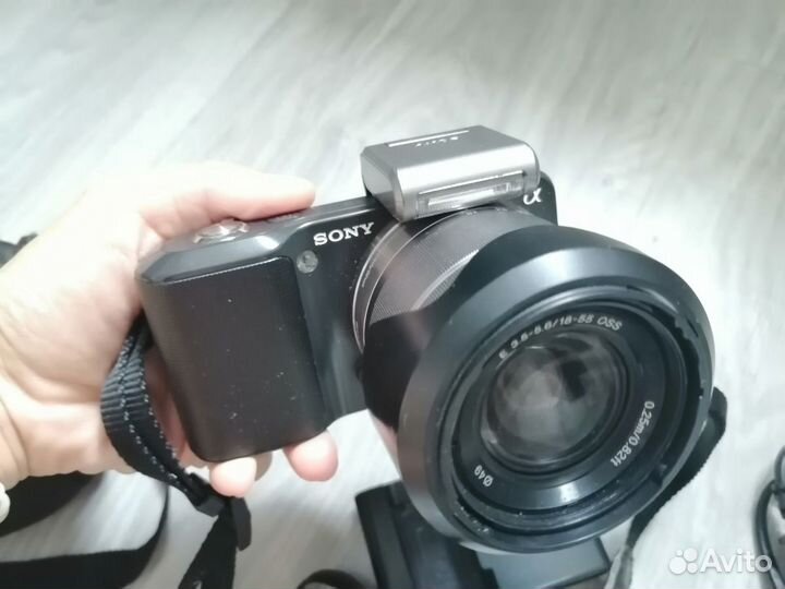 Sony Alpha NEX-3 (+объектив 18-55 мм F3.5-5.6)