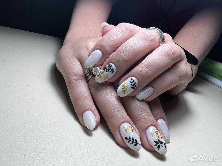 Маникюр,педикюр,наращивание