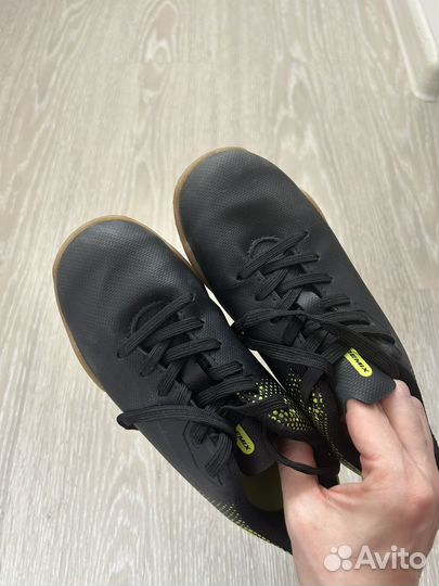 Кроссовки кеды