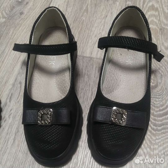 Туфли для девочки 31 и 32