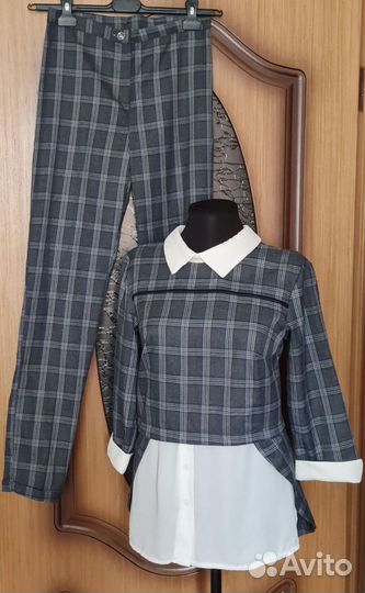 Костюм обманка двойка р-р 42