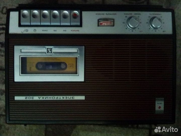 Кассетный магнитофон электроника 302