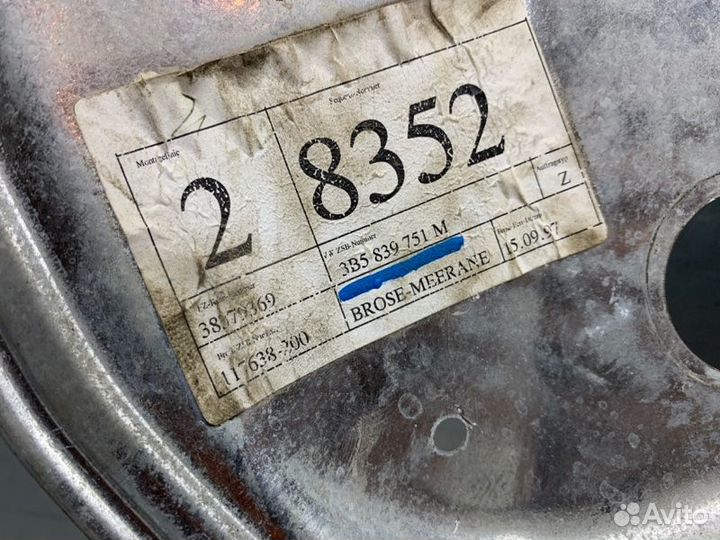 Стеклоподъемник электр. задний левый Volkswagen Pa