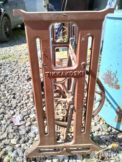 Станина от швейной машинки tikkakoski