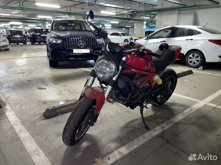 Ducati monster 797