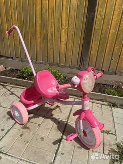 Трехколесный велосипед