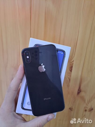 iPhone X, 256 ГБ