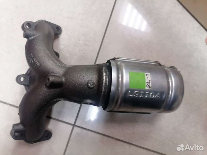 Оригинальный выпускной коллектор с катализатором