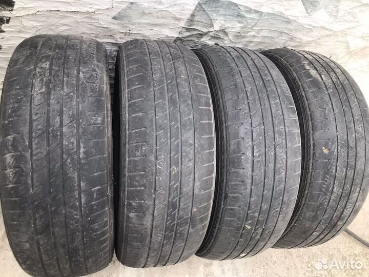 Kumho Solus KL21 215/60 R17