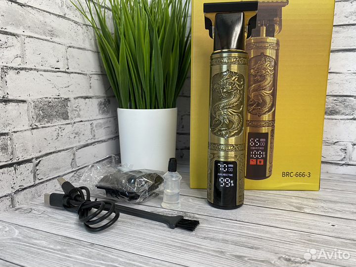 Триммер с дисплеем 