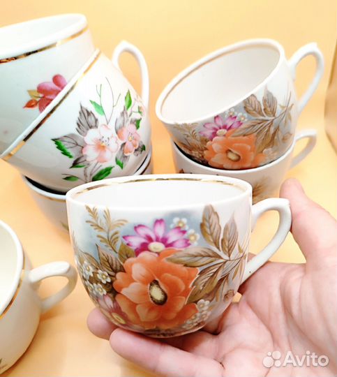 Чашки и блюдца