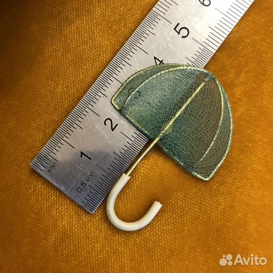 Винтажная брошь зонтик СССР