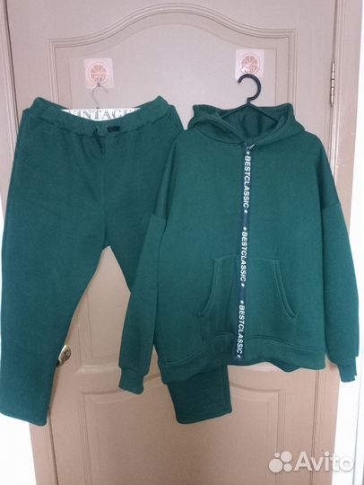 Спортивный костюм женский теплый