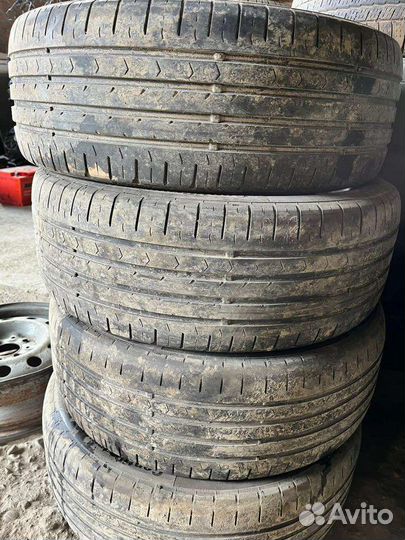 Centennial Tires Terra Commander P-Metric 205/55 R16