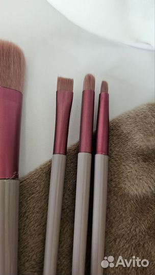 Набор кистей для макияжа