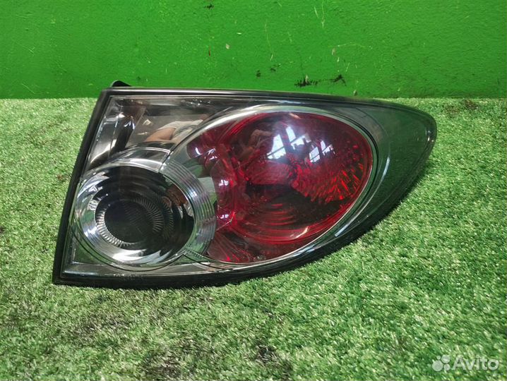 Фонарь задний наружный правый Mazda 6 (GG) 2006