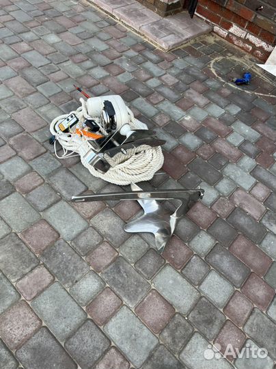 Якорная лебедка Quick Mini Genius 150