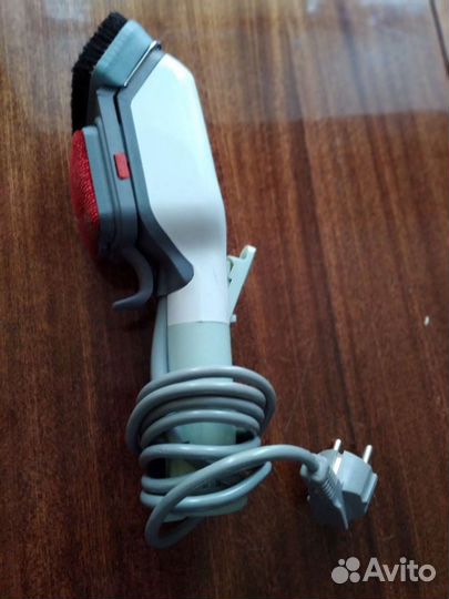 Ручной пароочиститель