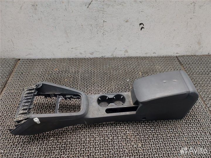 Консоль салона Volkswagen Jetta 6, 2016