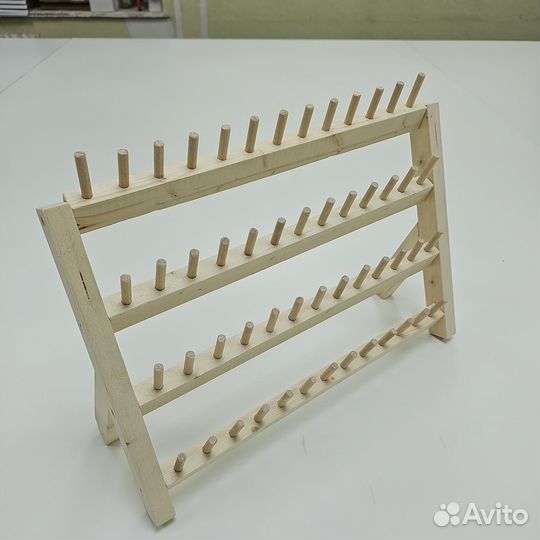 Стойка, подставка, стэнд для катушек ниток