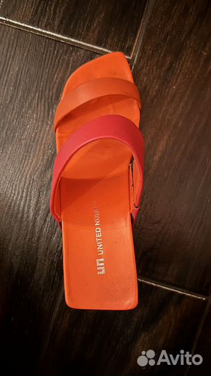 Оригинальные, яркие босоножки United Nude, 37р