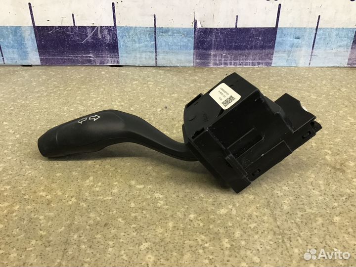 Переключатель поворотов подрулевой Ford Focus III