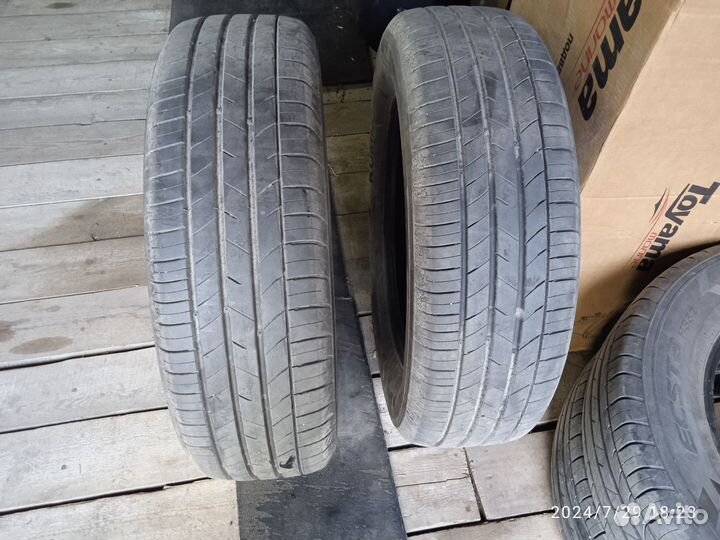 Kumho Ecsta HS52 225/65 R17 102V