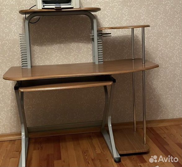 Компьютерный стол бу