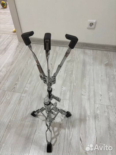 Барабанные принадлежности бронь