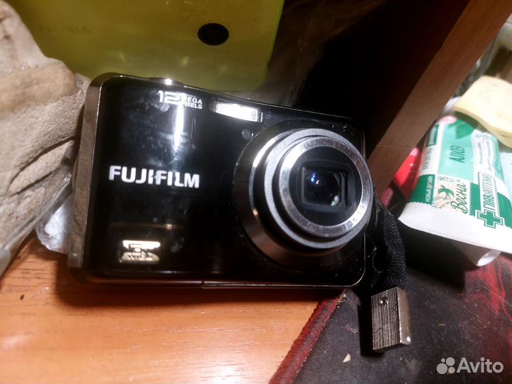 Компактный фотоаппарат fujifilm