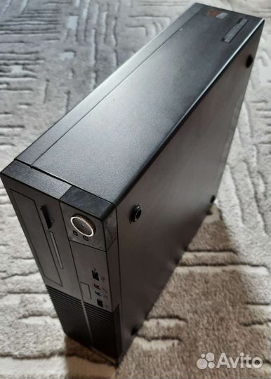 Системник Lenovo M79