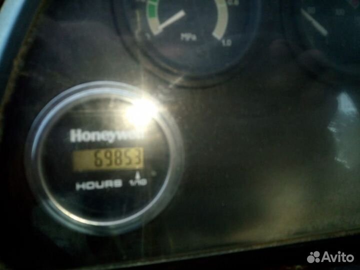 Фронтальный погрузчик XCMG LW300F, 2013