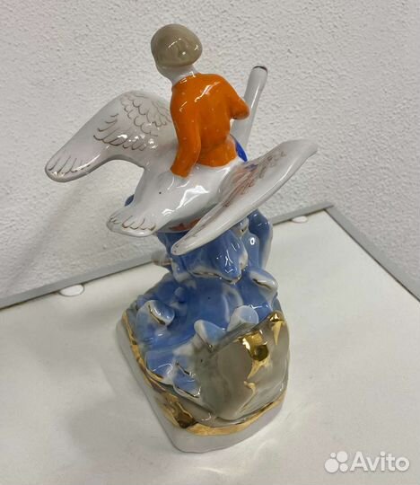 Статуэтка СССР Гуси лебеди Дулево 1965 год