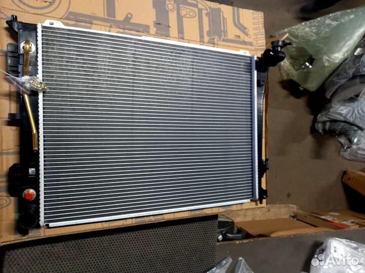 Радиатор охлаждения Kia Optima 3 Sonata 6 YD