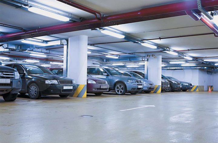 Машиноместо, 30 м²