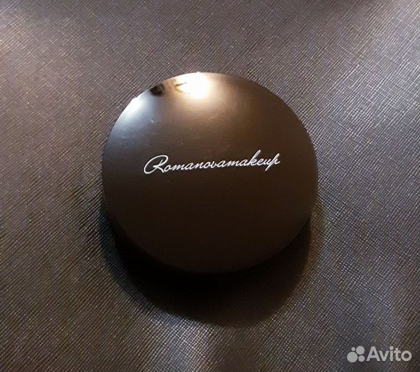 Romanovamakeup хайлайтер Sexy Powder Highlighter