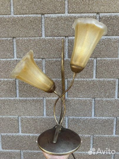 Светильник/ лампа настольная, люстра потолочная