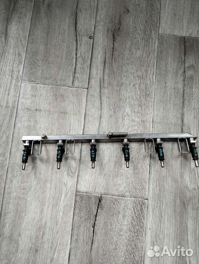 Форсунки бензиновые на бмв с мотором. 3л.272лс