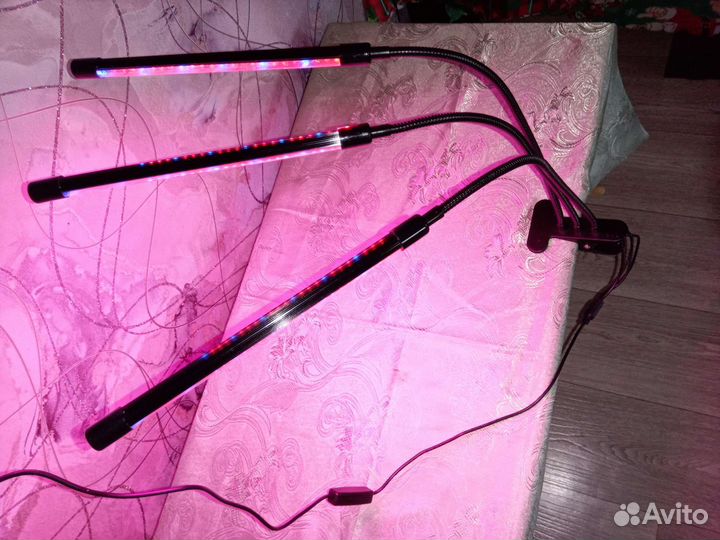 Лампа настольная