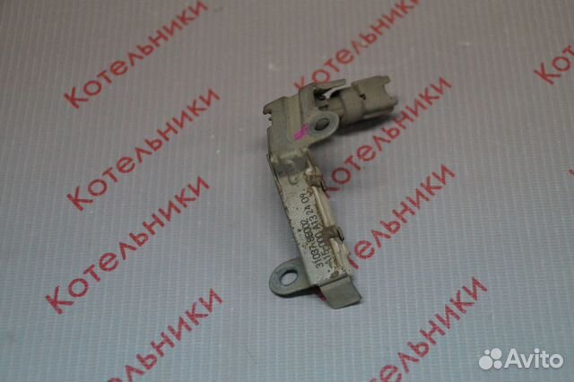 Nissan 31037-8E002 Резистор кпп