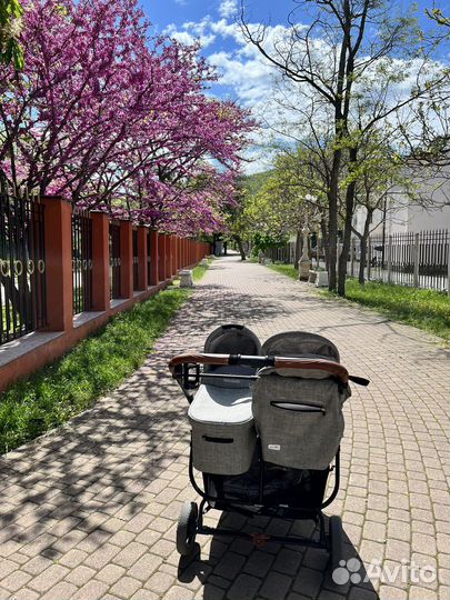 Коляска для погодок valco baby