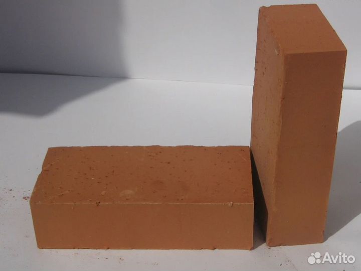 Кирпич строительный М-200