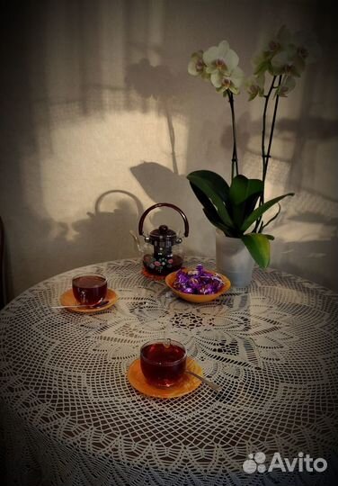 Вязаная скатерть крючком на круглый стол